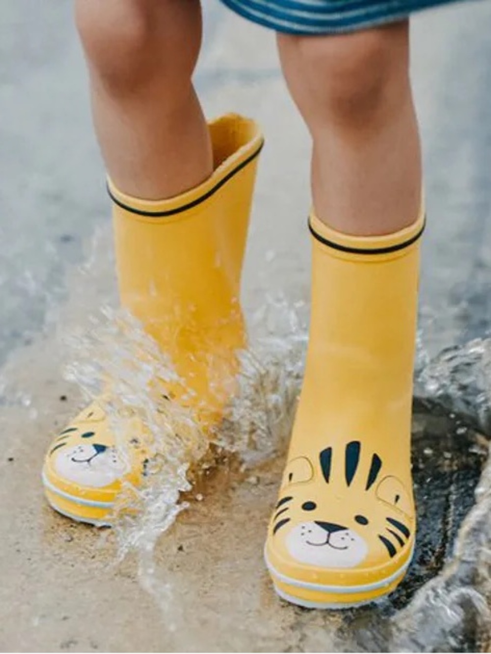 H&M Yellow Kids Tiger Rain Boots 8T